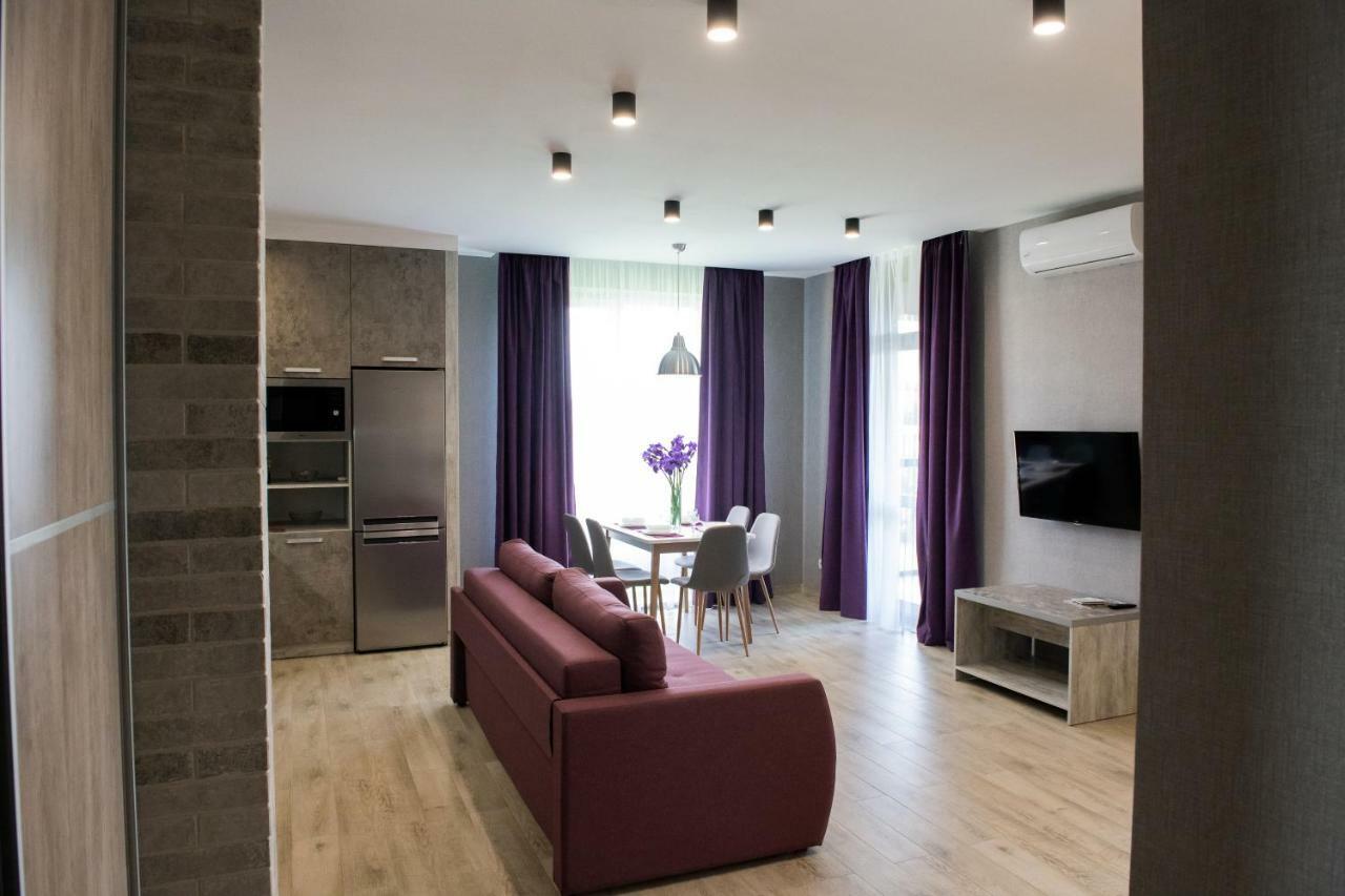 Avalonrestapartments ลวีฟ ภายนอก รูปภาพ